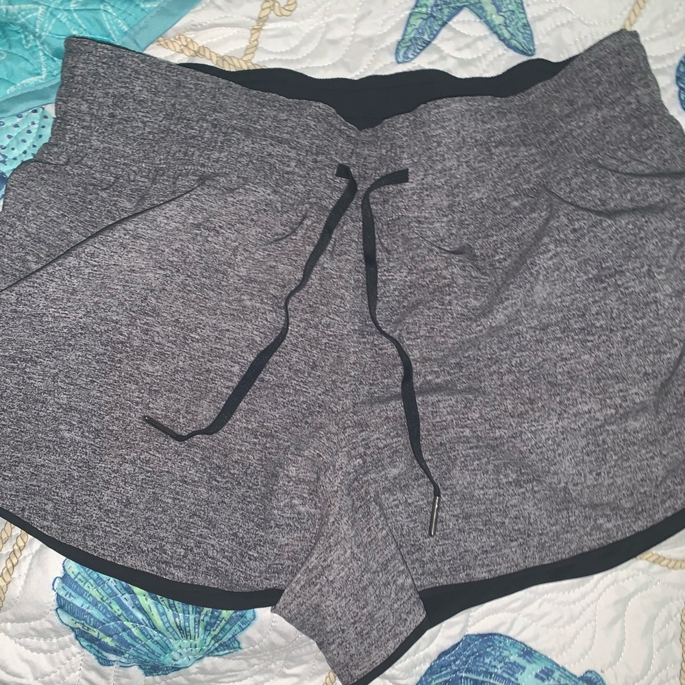 Lululemon shorts reversible